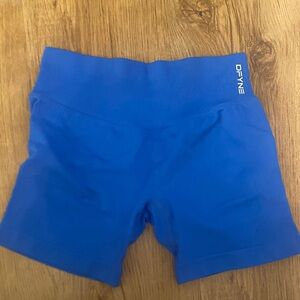 DFYNE shorts 4 inches